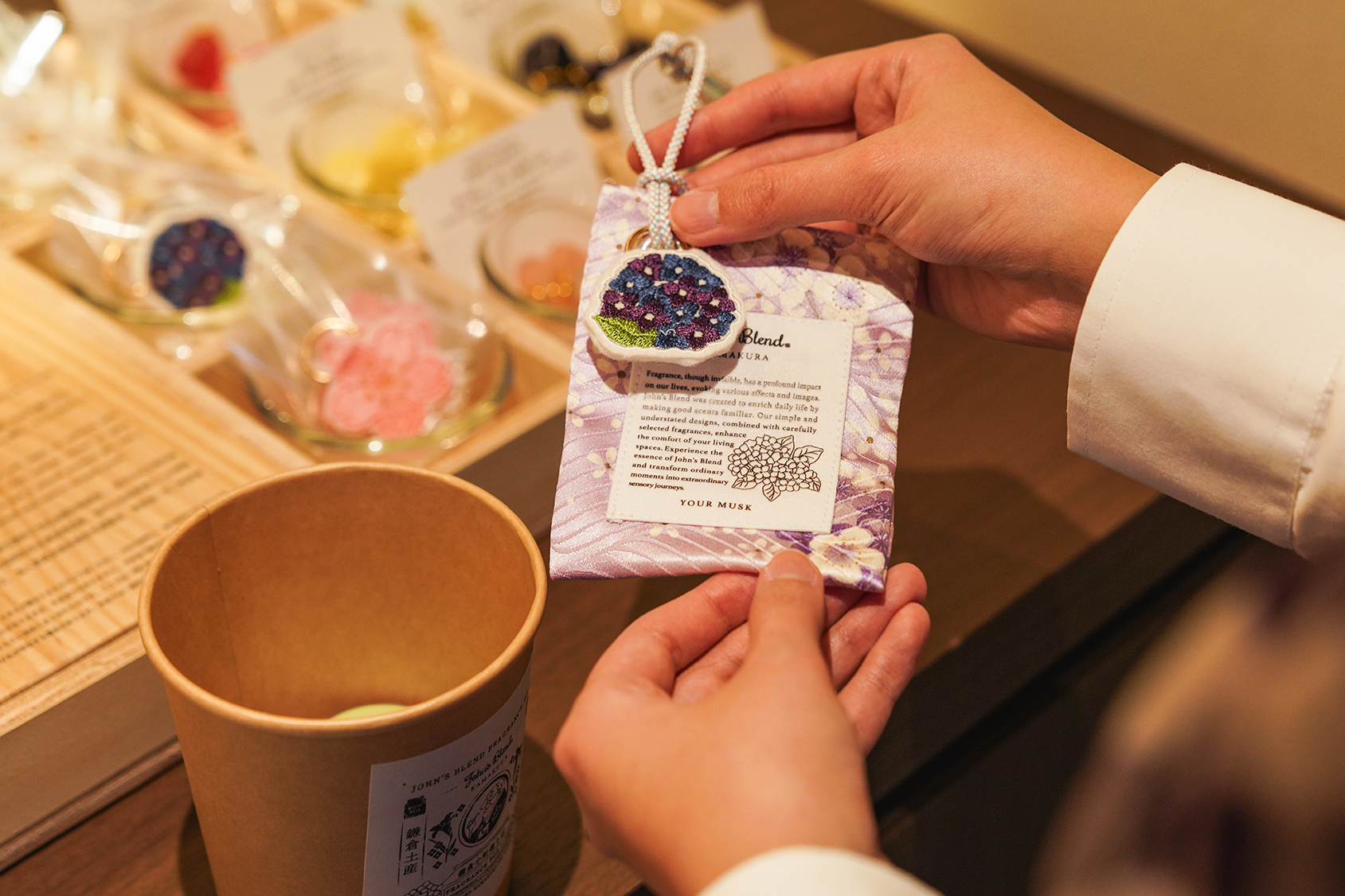 紐・チャームを選ぶ